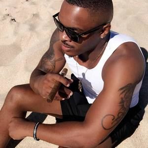 Meet your Posher, Fonzo